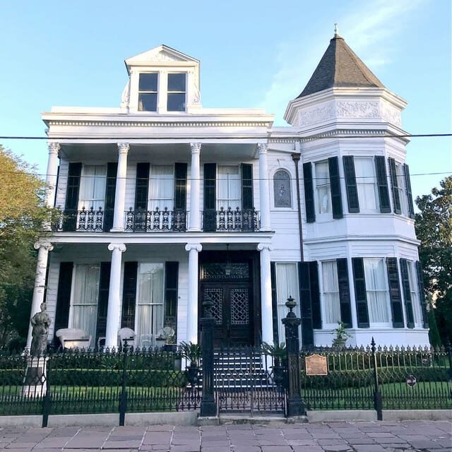 Garden District Walking Tour - Who Would Love This Tour?