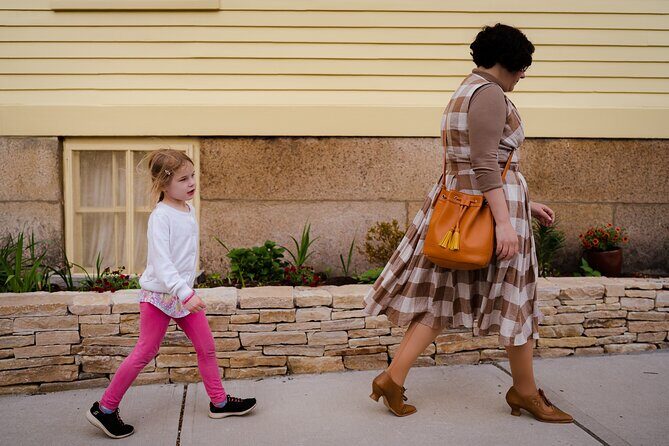 Golden Age to Gilded Age Newport's Transformation Walking Tour - What You Can Expect