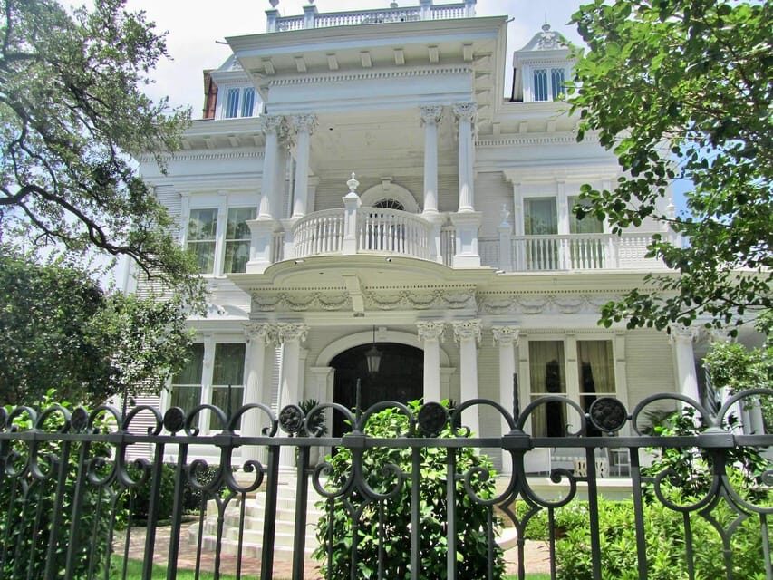Highlights of New Orleans  Private Driving Tour - Who Would Love This Tour?