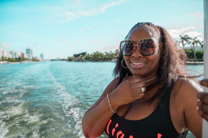 Hire Photographer, Professional Photo shoot - Miami Beach - FAQ