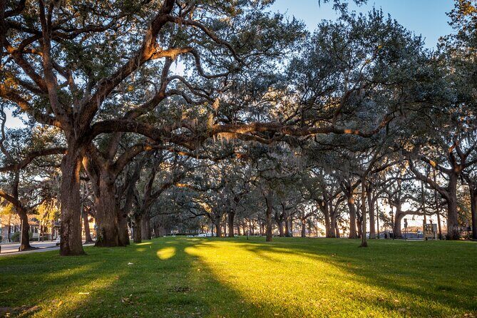 Historic Savannah Georgia Self Guided Walking Tour Bundle - Who Should Consider This Tour?