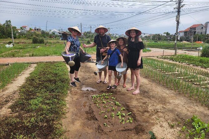 Hoi An Farming , Cooking Class, Foot Massage & Hoi An Walking Tour - FAQ