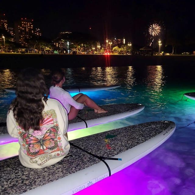 Honolulu: Fireworks Glow and Flow Yoga Class - Why This Experience Is Worth Considering