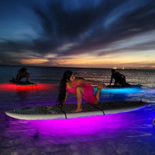 Honolulu: Night SUP Yoga Class - What’s Included and What to Expect
