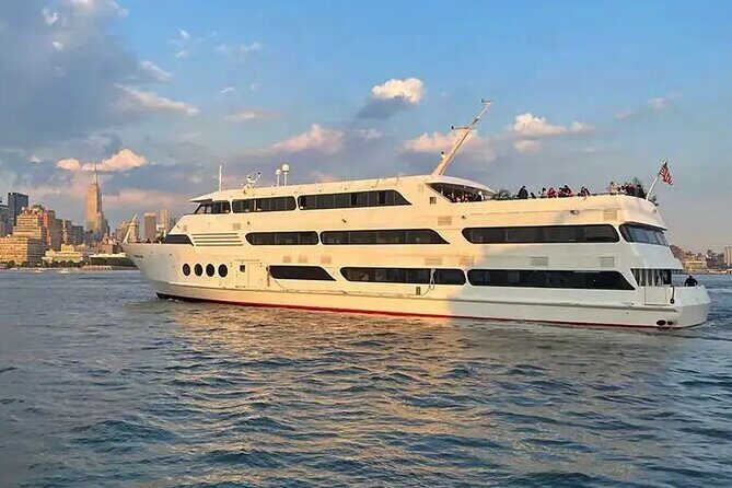 Horizons Edge Fourth of July NYC Fireworks Cruise - Is It Worth the Price?