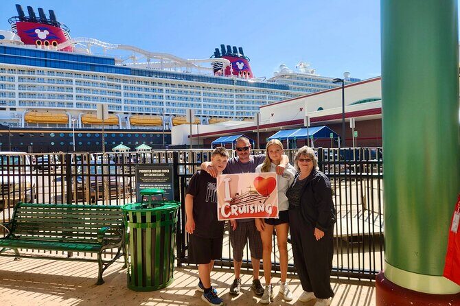 Hotel to Port Transfer: from Disney Resort Area to Port Canaveral - An In-Depth Look at the Transfer Experience