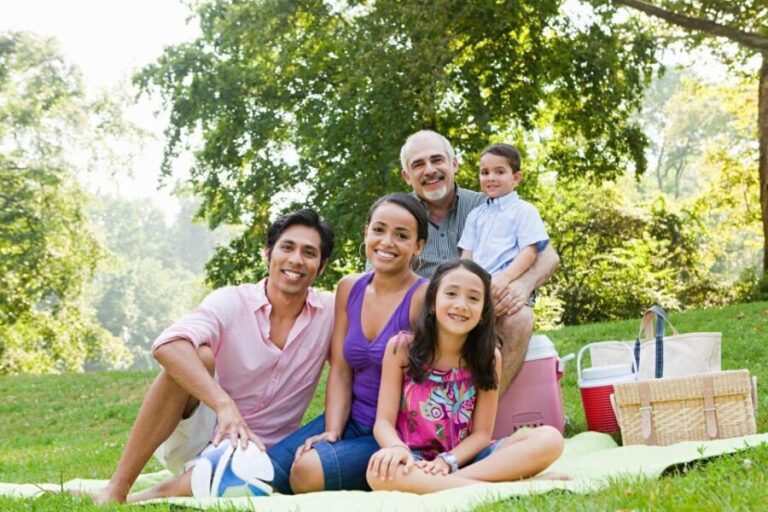 Ithaca Family Adventure: Fun & Discovery Walk - Starting Point: Ithaca Commons