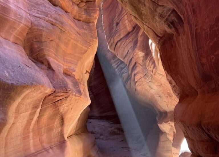 Kanab: Peekaboo Slot Canyon Tour - What’s Included and What to Bring