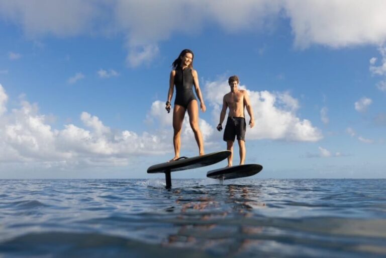Kauai: E-Foil Lesson - The Scenic Side of the Experience