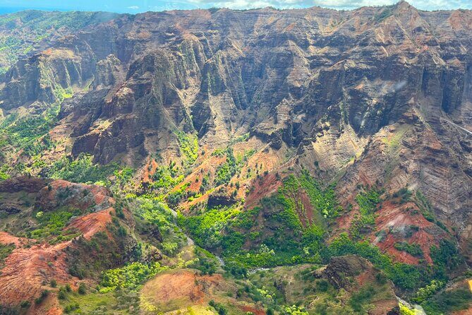 Kauai Island Private Guided Tour-Waimea Canyon from Poipu/Koloa - Exploring Kauai’s Artistic Charm in Hanapepe