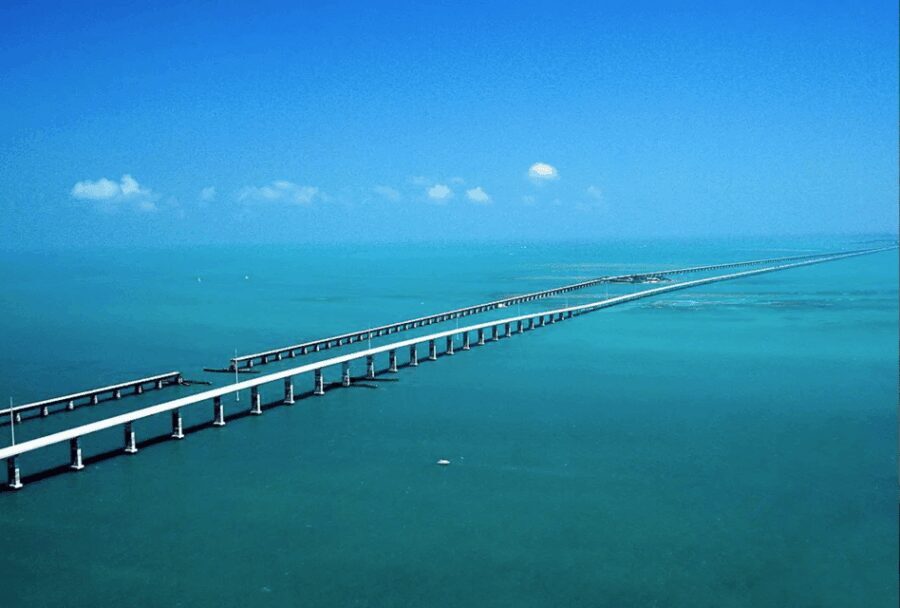 Key West: Luggage Services - A Closer Look at the Luggage Services in Key West