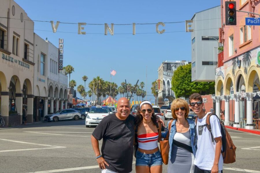 LA: City and Beach Highlights Tour with Transfer Options - What to Expect from the Tour
