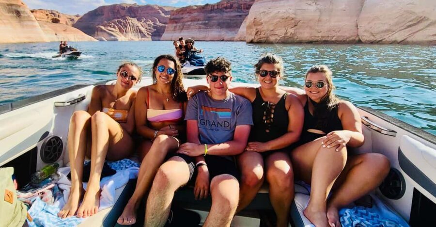 Lake Powell: Antelope Canyon 2-Hour Photo Boat Tour - The Itinerary: A Closer Look