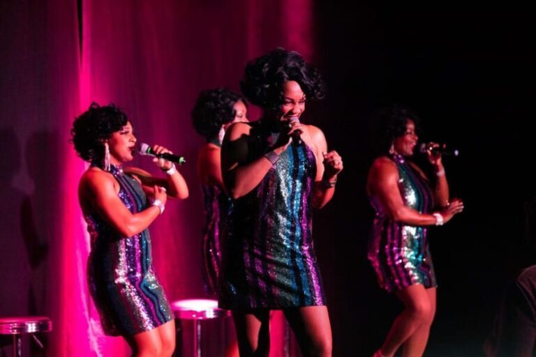 Las Vegas: All Motown Show Starring The Duchesses of Motown - The Performers and Atmosphere