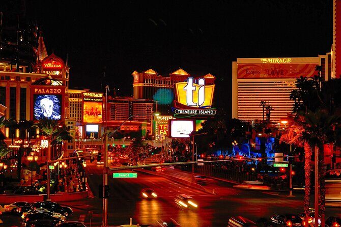Las Vegas Downtown Private Sightseeing Tour - Authentic Insights from Reviews