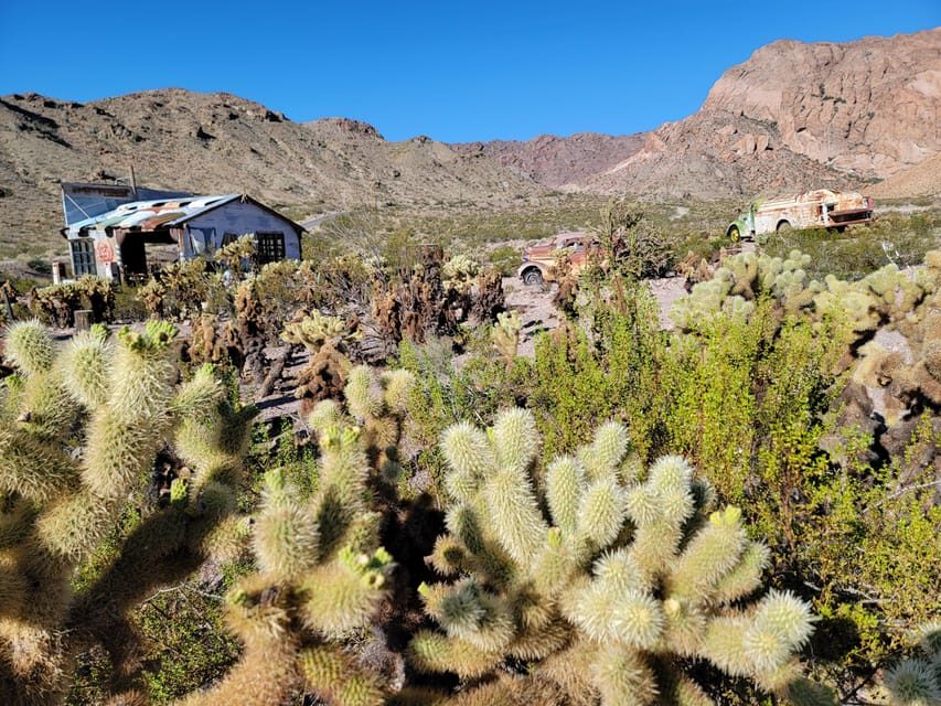 Las Vegas Eldorado Canyon & Nelson Ghost Town Adventure Tour - Nelson Ghost Town: Vintage Charm in a Filmic Setting