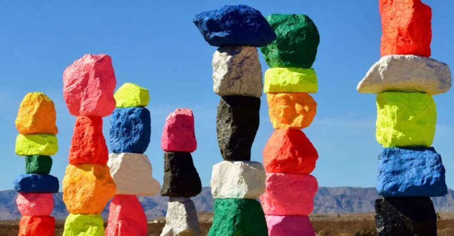 Las Vegas: Mojave Desert, 7 Magic Mountains, Vegas Sign Tour - Why You’ll Love This Tour