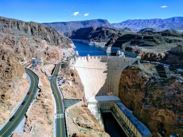 Las Vegas: Private Hoover Dam w/ Optional Generator Tour - First Stop: Hoover Dam – The Heart of the Tour