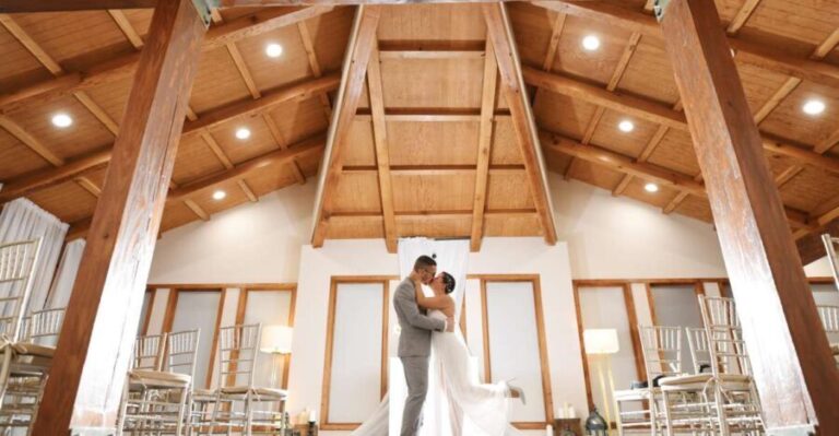 Las Vegas Wedding with Limousine Transportation - An In-Depth Look at the Wedding Experience