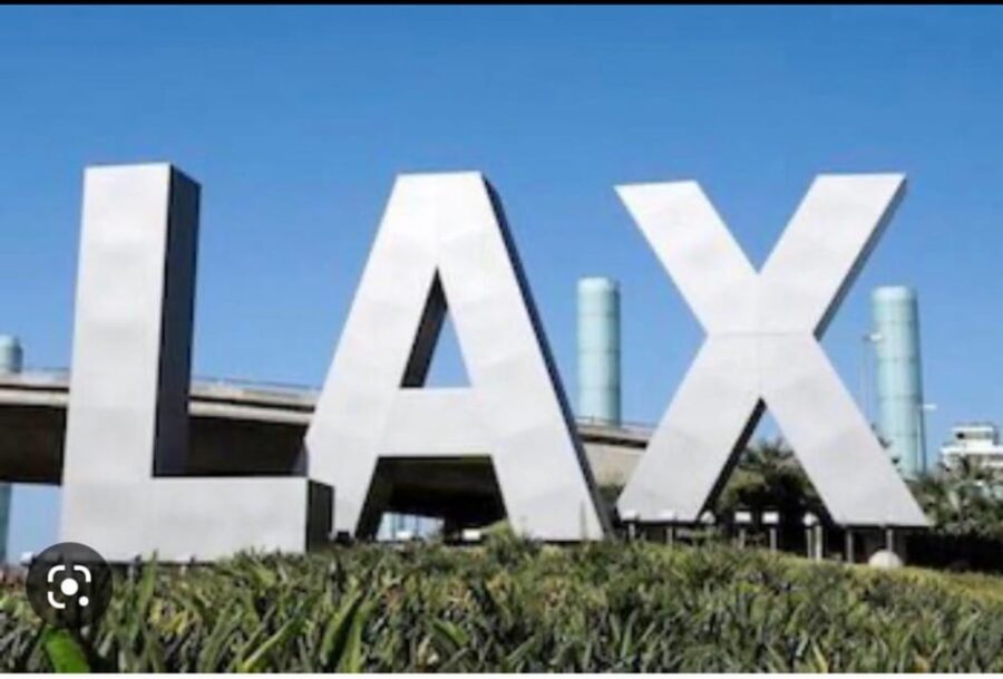 LAX, John Wayne: Los Angeles,OC luxurious rides & transfers - Breaking Down the Experience