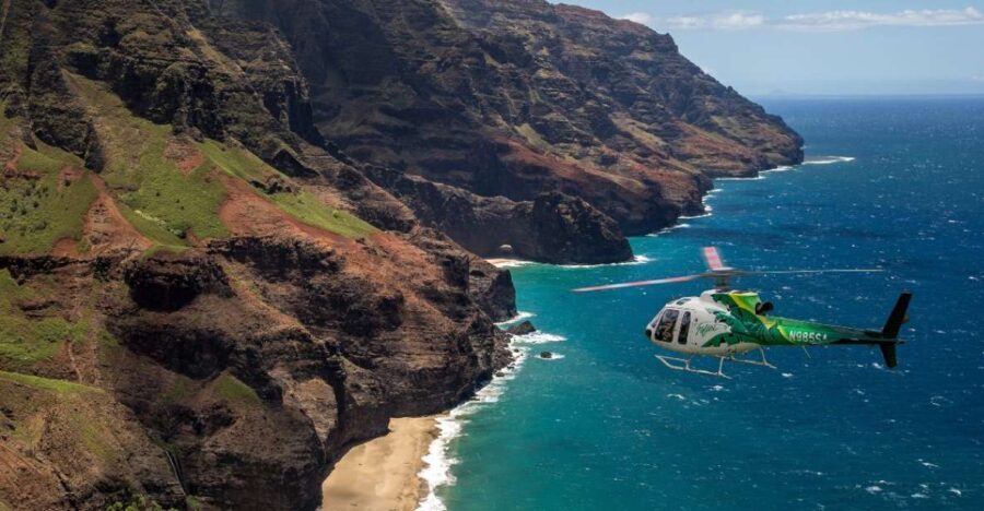 Lihue: Deluxe Waterfall Safari Helicopter Tour - The Itinerary in Detail