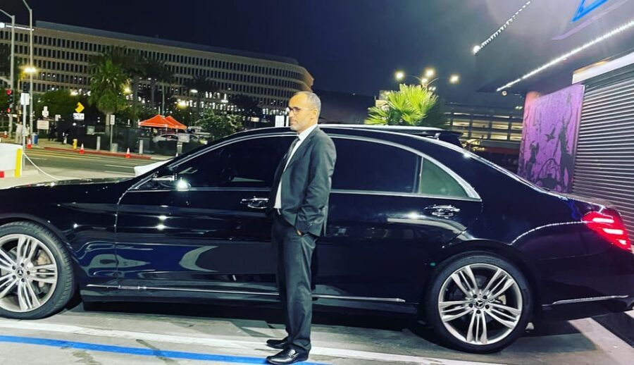 Los Angeles: 1-Way Private Transfer from LAX to Disneyland - A Deep Dive into the Transfer Experience
