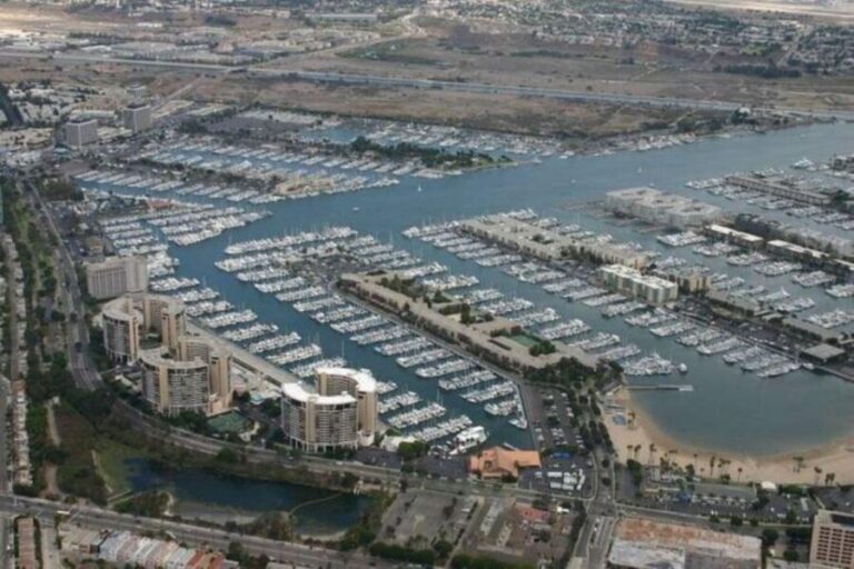 Los Angeles: 30 Minutes Helicopter Tour of the Coastline - Analyzing the Value