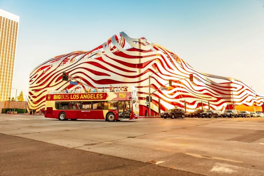 Los Angeles: Hop-on Hop-off Sightseeing Tour by Open-top Bus - The Experience and How It Works