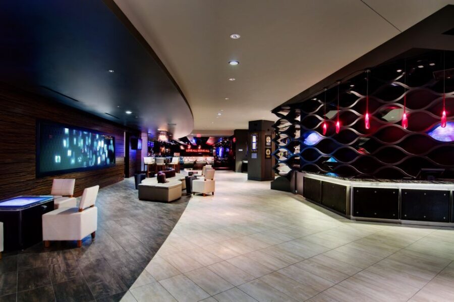 Los Angeles: Meal at the Hard Rock Cafe Hollywood - A Deep Dive Into the Experience