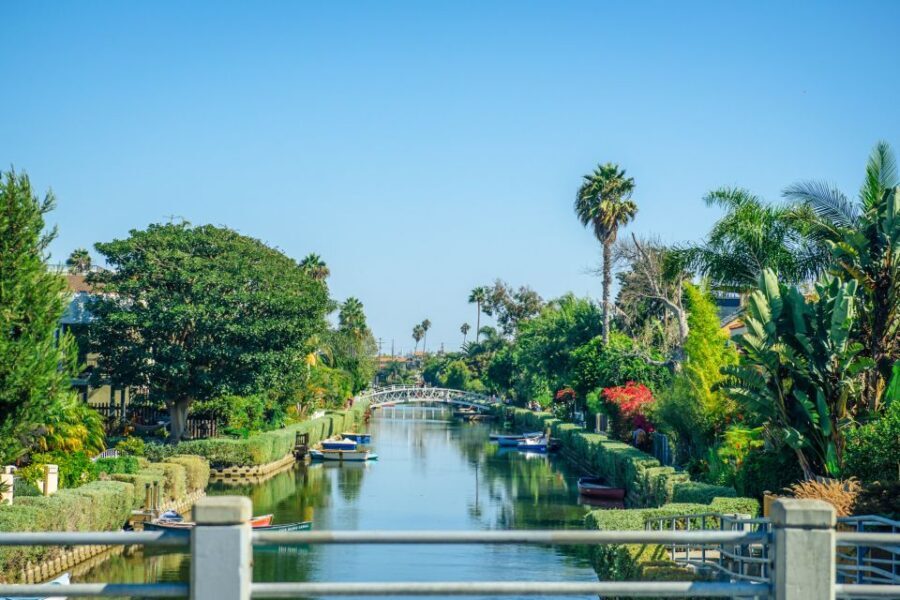 Los Angeles: Small Group Sightseeing Tour - Transportation and Group Size: Why They Matter