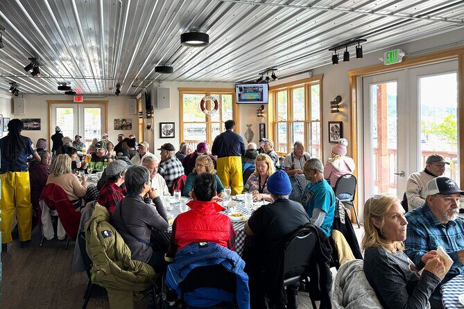 Lumberjack Show and Harbor Haus Crab Feast - The Sum Up