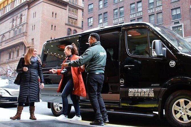 Manhattan to EWR: One Way Shared Departure Transfer - Manhattan to EWR: One Way Shared Departure Transfer — A Practical and Cost-Effective Choice for NYC Travelers