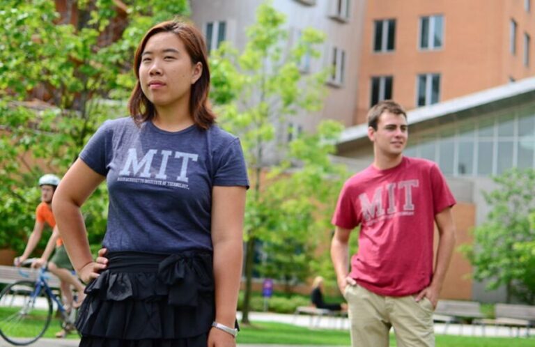 Massachusetts Institute of Technology Public Tour - Is It Worth the Price?