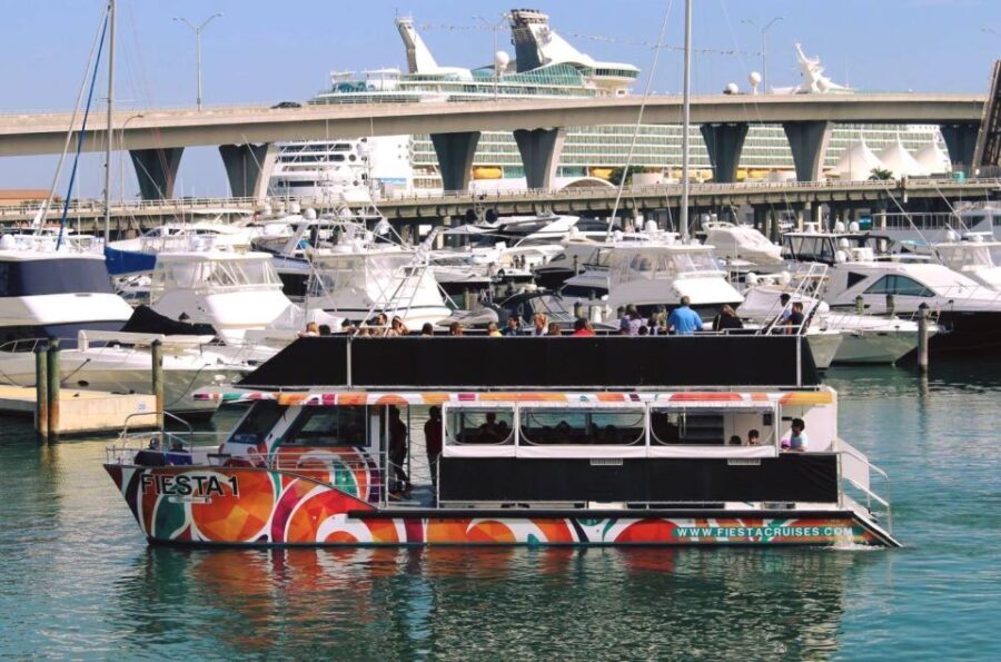 Miami: Biscayne Bay Celebrity Homes Sightseeing Cruise - The Highlights