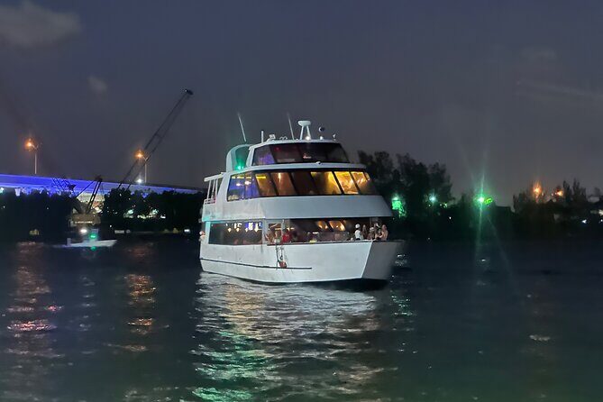 Miami Boat Party on 2 Level Luxury Yacht and Cash Bar - Final Thoughts: Is It Worth It?