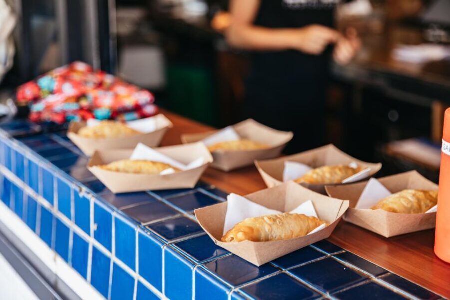 Miami: Little Havana Food Walking Tour with Tastings - Why This Tour Works for Different Travelers