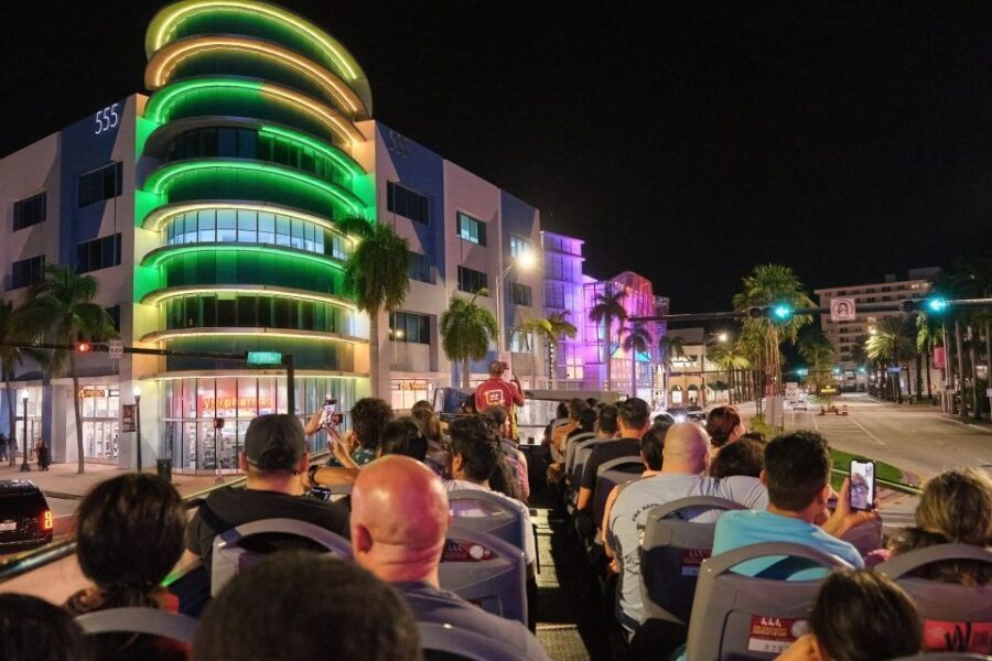 Miami: Open-top Bus Sightseeing Night Tour with Live Guide - Who Is This Tour Best For?