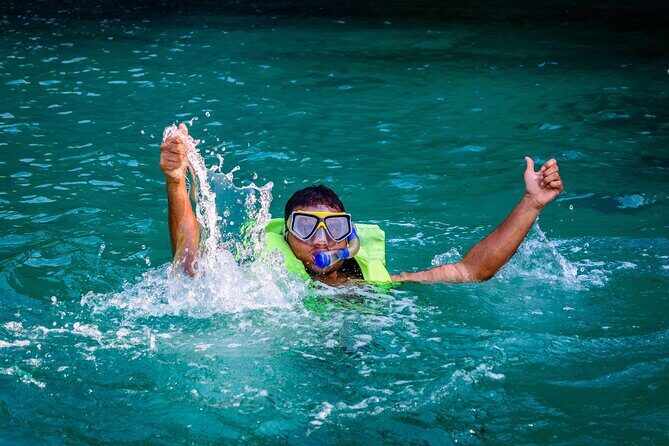 Miami: Snorkeling Adventure in Miami for Beginners Private Yacht - Authentic Insights from Reviews
