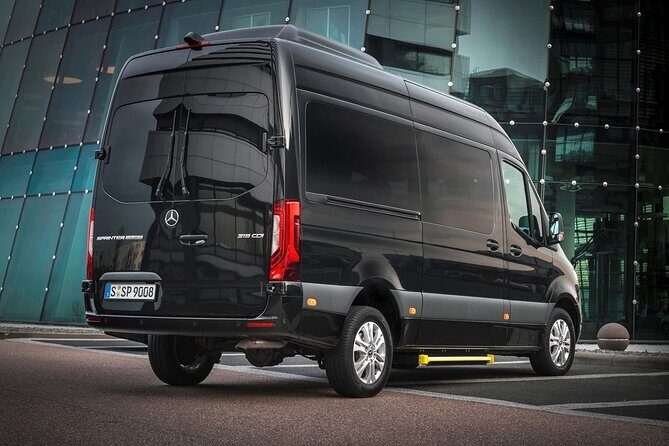 Minibus Private Transfer Philadelphia Airport PHL to Philadelphia - Comparing this Service to Other Options