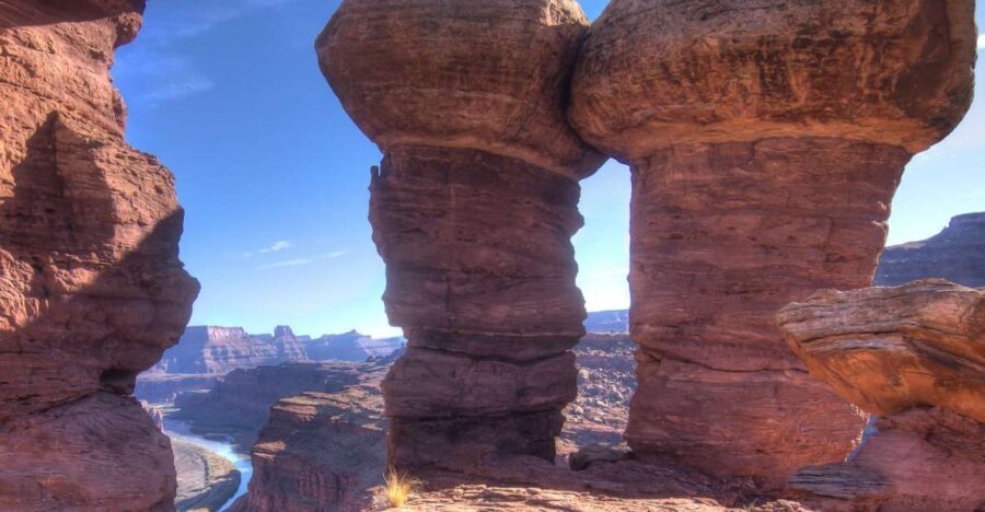 Moab: Canyonlands National Park 4x4 White Rim Tour - Exploring the White Rim Trail