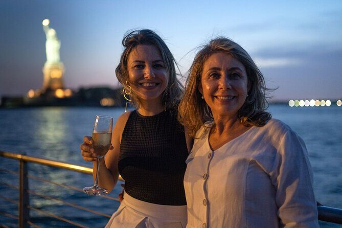 Mother's Day Signature Dinner Cruise in New York - Who Should Consider This Cruise?