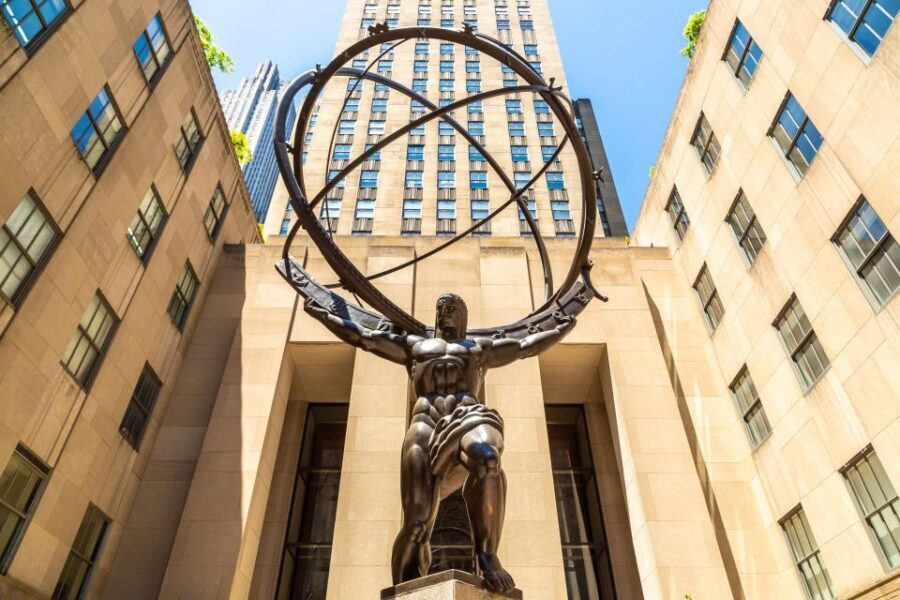Movies in New York City Private Walking Tour - First Stops: St. Patrick’s Cathedral and Rockefeller Center