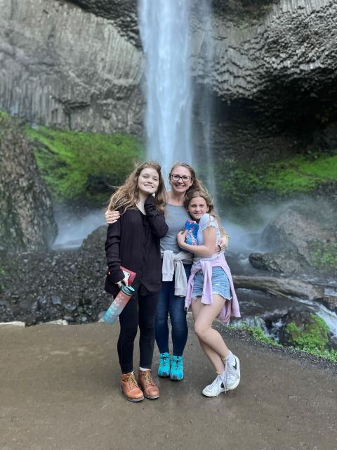 Multnomah Falls: Sunset Hike and Waterfalls Guided Tour - The Itinerary in Detail