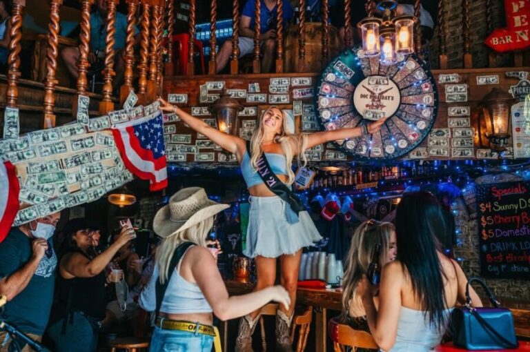 Nashville Bar Crawl: Guided Pub Crawl with Drinks Discounts - The Sum Up