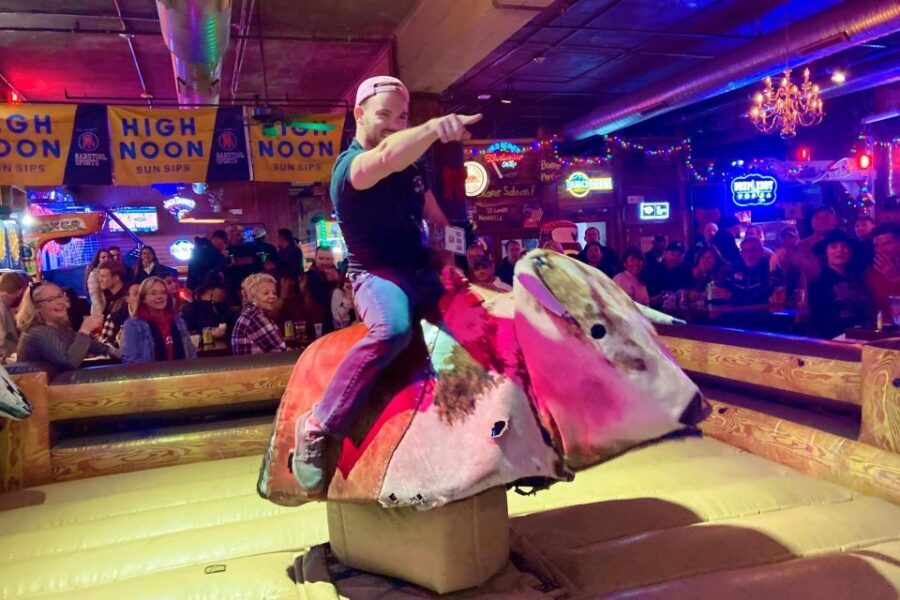 Nashville: Music City Pub Crawl - What to Expect During the Tour