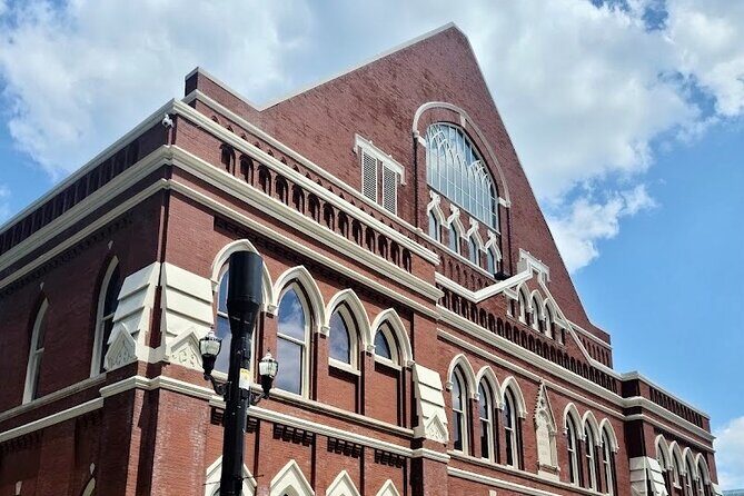 Nashville Music City Smart Phone Self-Guided Audio/App Walking Tour - The Sum Up