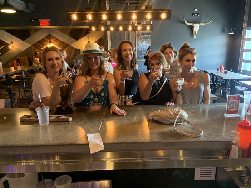 Nashville: Sip n' Shop Guided Walking Tour - The Shopping Experience