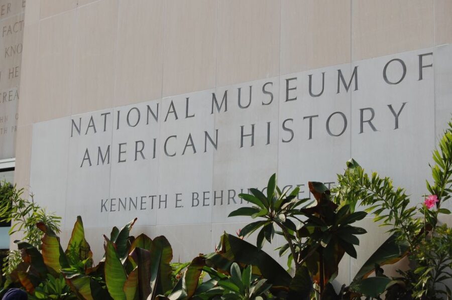 National Archives & Museum of American History Guided Tour - Is the Price Worth It?