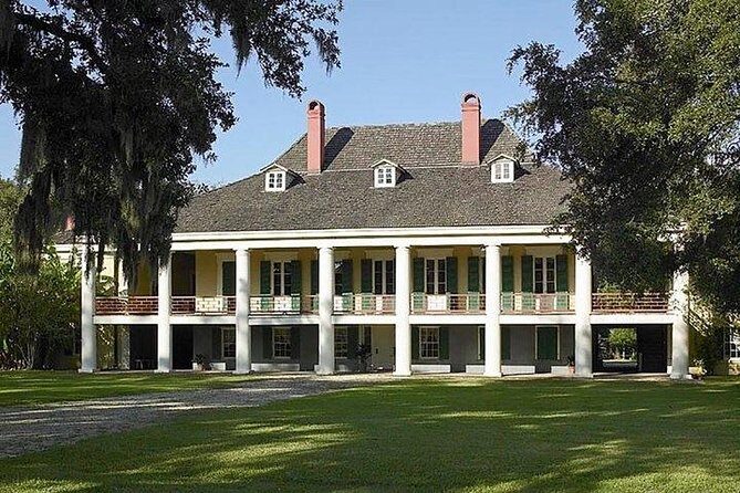Nawlins Luxury: Destrehan Plantation & Swamp Boat Tour with Transportation - Transportation and Comfort