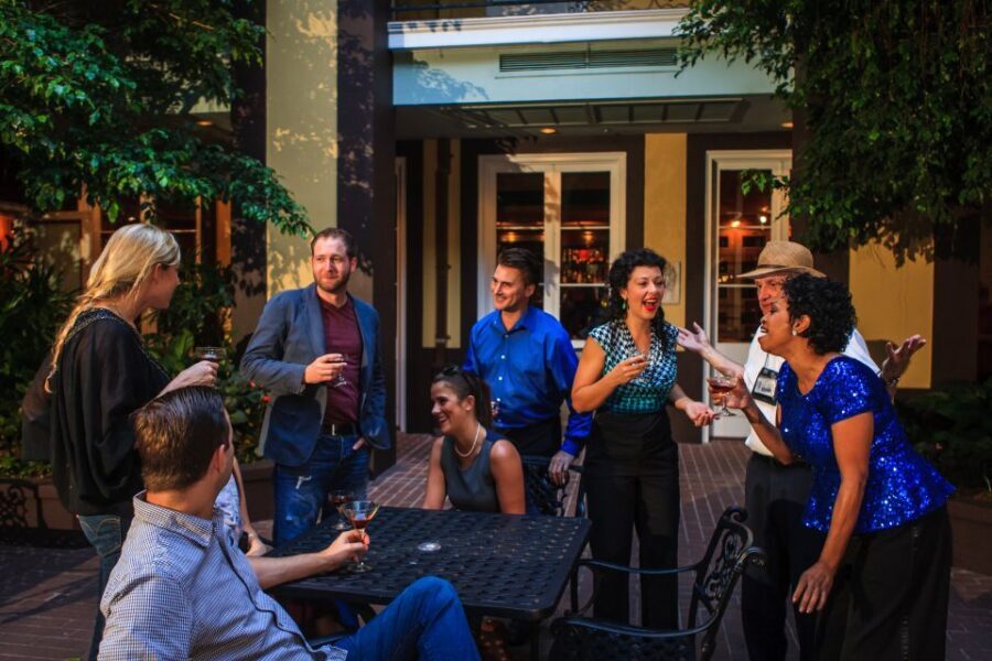New Orleans: Afternoon Cocktail Walking Tour with Drinks - What You’ll Drink & Why It Matters